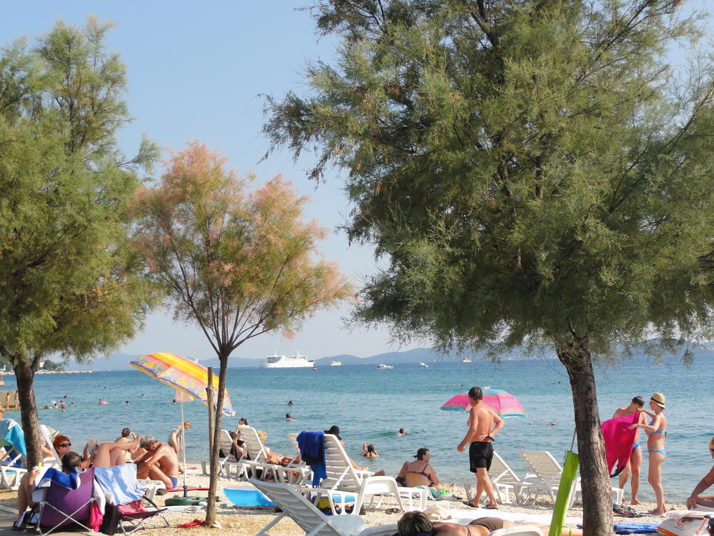 Studio Apartments With Terrace Near Sea - Angela'S Apartments Zadar Exterior foto